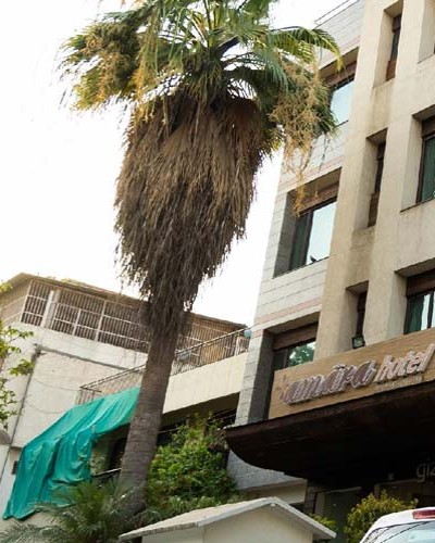 Escorts in Hotel Amara New Delhi