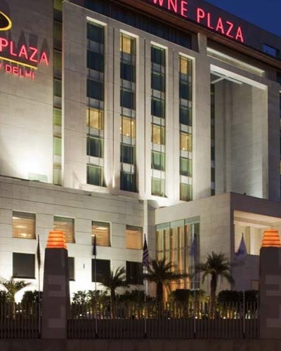 Escorts in Crowne Plaza Okhla