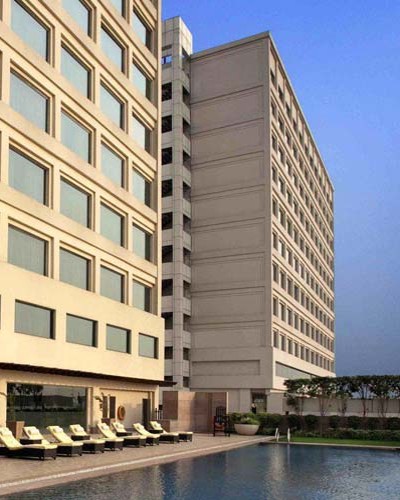 Escorts in Holiday Inn New Delhi